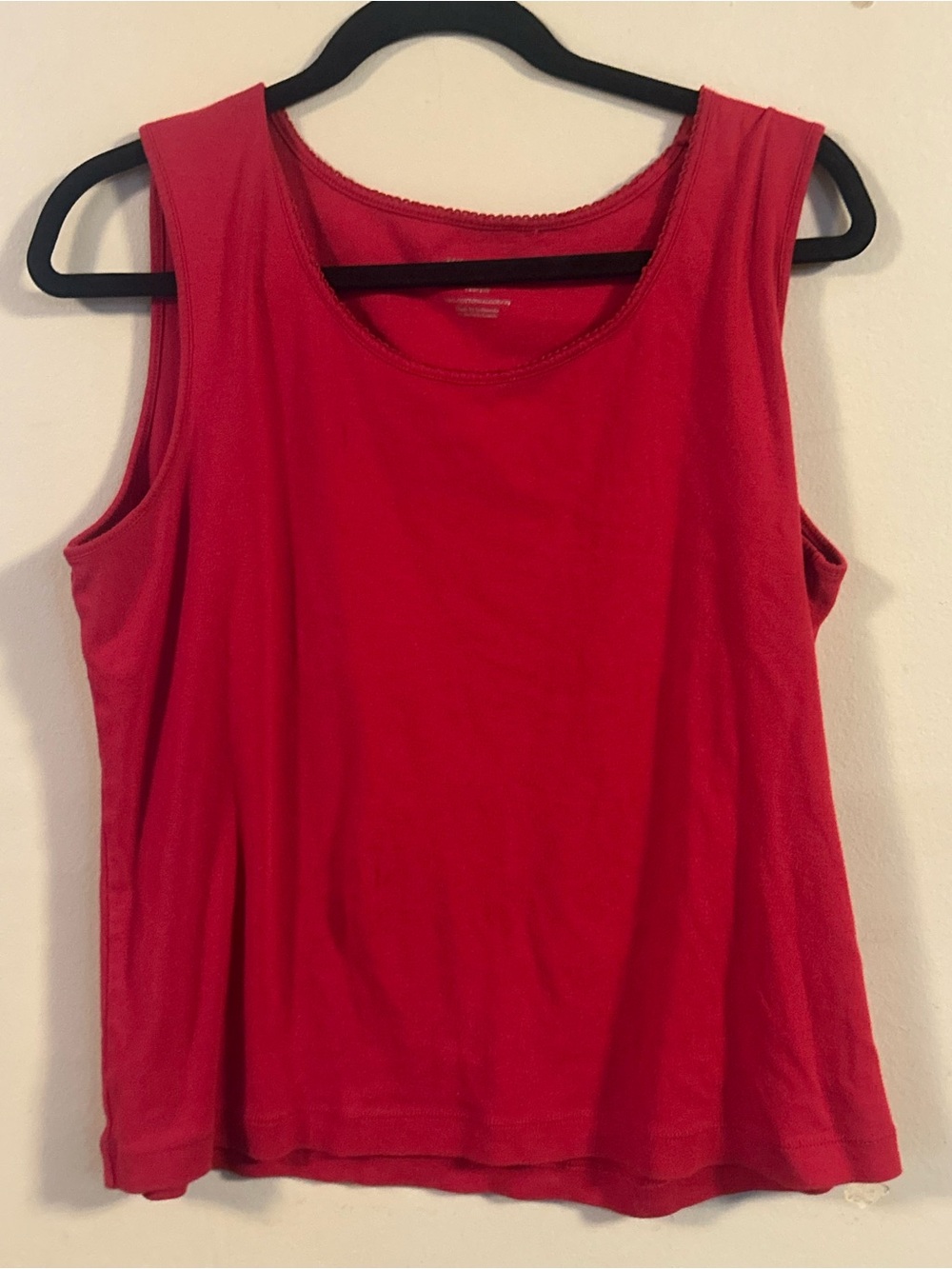 White Stag Red Sleeveless Tank Top Women’s Large